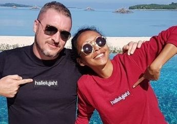 Mendadak Lenyap dari Dunia Hiburan, Artis Bule Ini Dikabarkan Pindah Agama Lagi setelah Cerai dari Wanita yang Dulu Buat Ia Putuskan jadi Mualaf