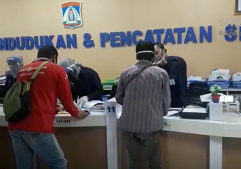 Kakek hingga Cucu Lahir Tanggal 1 Juli, Foto KK Langsung Viral Hingga Buat Dukcapil Buka Suara: Banyak yang Seperti Itu...