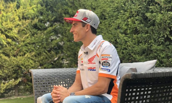 Pembalap Repsol Honda, Marc Marquez, berharap bisa sesegera mungkin kembali berlomba setelah absen panjang karena cedera patah tulang humerus kanan.