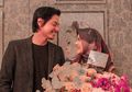 Setelah Bagikan Video Saat Lamaran, Kini Roger Danuarta dan Cut Meyriska Kompak Unggah Foto Pakai Baju Pengantin Khas Aceh