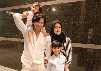 Sebut Fairuz Layaknya Seperti Bungkus Permen, Sonny Septian Hanya Dapat Kue Ulang Tahun Sederhana dari Sang Istri