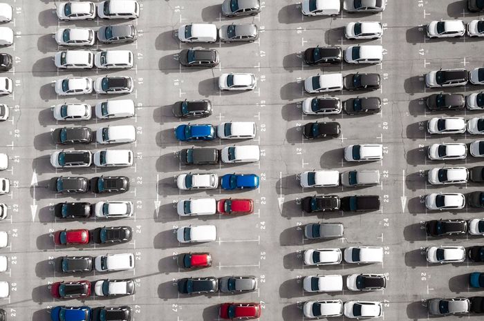 Meningkatkan Kenyamanan Parkir Modern dengan Smart Parking smart parking