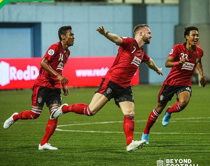 Para pemain Bali United merayakan gol yang dicetak Melvin Platje ke gawang Tampines Rovers pada Kualifikasi Liga Champions Asia 2020.INSTAGRAM BALI UNITED