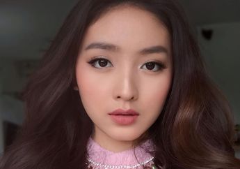 Sesuai Umur, Yuk Tiru Tutorial Makeup Simpel dan Enggak Lebay Buat Remaja Ini!