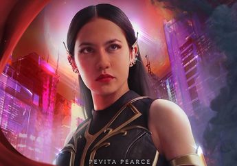 Rilis Poster Pevita Pearce jadi Superhero, Film Sri Asih Siap Tayang!