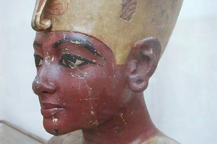 Firaun Tutankhamun.