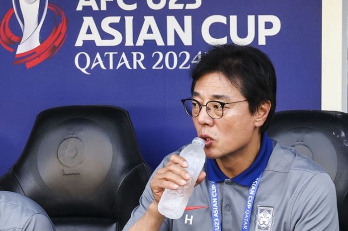 Pelatih Korea Selatan di Piala Asia U-23 2024, Hwang Sun-hong.