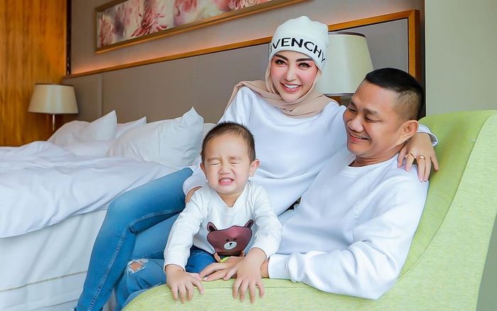 Keluarga Bella Shofie