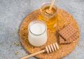 Moms Gunakan Dua Bahan Alami Ini untuk Bebaskan Wajah dari Jerawat!