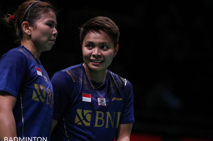 Pasangan ganda putri Indonesia, Greysia Polii/Apriyani Rahayu, saat bertanding melawan wakil Kanada, Rachel Chan/Catherine Choi, pada penyisihan Grup C Sudirman Cup 2021 di Energia Areena, Vantaa, Finlandia, Senin (27/9/2021).