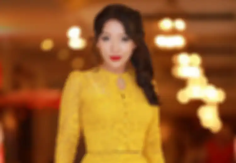 Sering Unggah Foto Seksi, Dokter Wanita Ini Dicabut Izin Medisnya, Memang Se-Seksi Apa Fotonya?