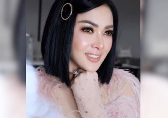 Biasa Tampil Mewah, Syahrini Pakai Kalung Seharga Rp1 Miliar Bikin Netizen Melongo!