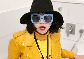 Berani Tampil dengan Outfit Colorful dan Playful Ala Diana Rikasari!