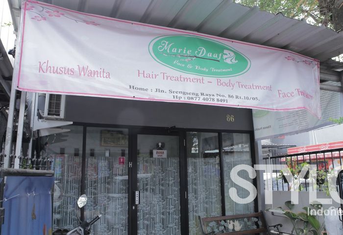 Spanduk Potong Rambut Keren gambar spanduk