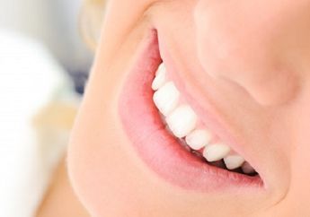 Care and Cheers : Bibir Pecah-Pecah Bikin Nggak Nyaman, Ahlinya Sarankan 5 Cara Ini