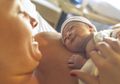 Sedikit yang Tahu, Ini Manfaat Tak Memandikan Bayi Baru Lahir!