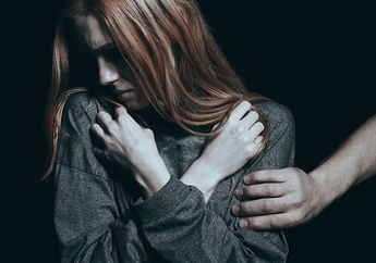 Kepincut Janda Paruh Baya, 2 Pemuda Ini Nekat Terobos Rumah Tengah Malam Demi Puaskan Nafsu Bejatnya, Begini Kronologinya!