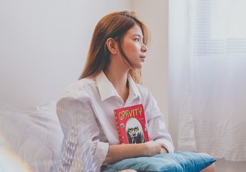 Dari Luar Terlihat Santai dan Cool, Ternyata 3 Zodiak Ini Paling Sensitif dan Baperan, Pisces: Bisa Menangis Seharian!