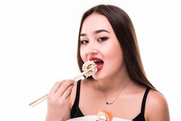 Tips makan malam sehat yang bisa ditiru
