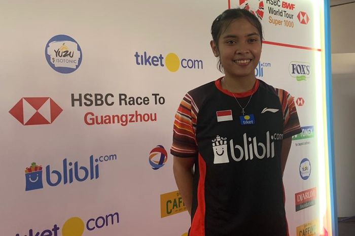 Pemain tunggal putri Indonesia, Gregoria Mariska Tunjung, usai pertandingan babak pertama Indonesia Open 2019 di Istora Senayan, Jakarta, Selasa (16/7/2019).