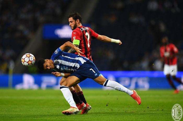 AC Milan dan FC Porto bermain imbang 0-0 pada laga babak pertama pekan ke-3 Grup B Liga Champions 2021-2022.