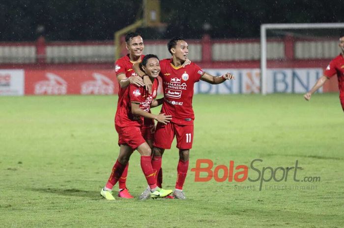 Persija Jakarta merayakan gol yang dicetak Evan Dimas dalam laga pekan ke-3 Shopee Liga 1 2020 melawan Bhayangkara FC, Sabtu (14/3/2020) di Stadion PTIK, Jakarta.