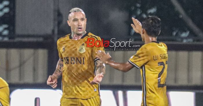 Hasil Liga 1 - PSM Menang Comeback atas PSIS, Bhayangkara FC Bantai Persik 7 Gol