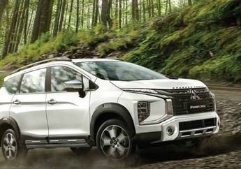 Laku Keras di GIIAS 2021, Segini Harga Mobil Baru Xpander dan Xpander Cross Matik