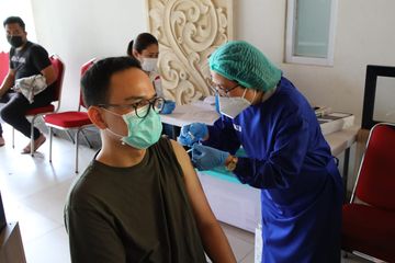 Catat! Efek Samping Vaksin Booster Pfizer, Moderna, dan AstraZeneca