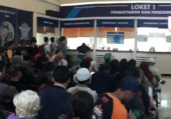 Bayar Pajak Mobil Bakal Bisa Dari Ponsel, Antri...Loe Gue End!