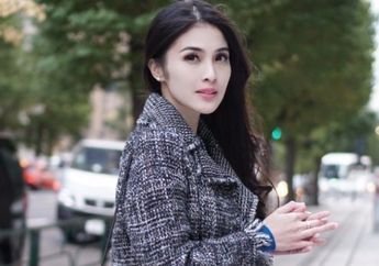 Pantas Bak ABG Meskipun Sudah Punya Anak 2, Mandi dengan Air Rebusan Bumbu Dapur ini jadi Rahasia Sandra Dewi!