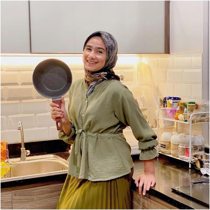 Dapur di rumah Hengky Kurniawan