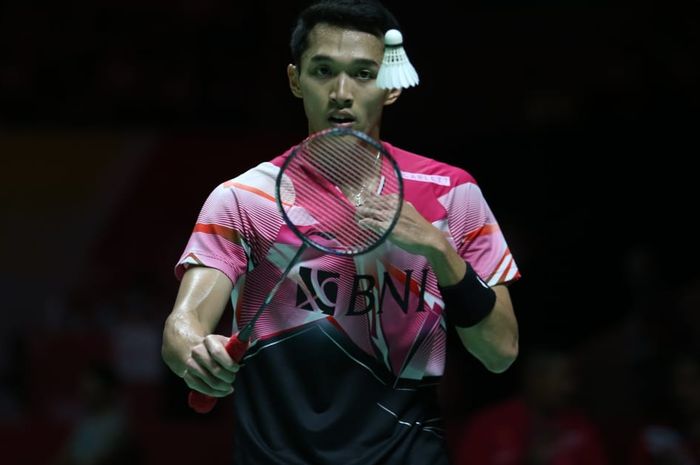 Pebulu tangkis tunggal putra Indonesia, Jonatan Christie, pada babak perempat final Indonesia Masters 2023 di Istora Senayan, Jakarta, Jumat (27/1/2023).