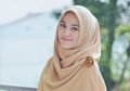 Tampil Cantik dengan Hijab Syar'i Santun, Alyssa Soebandono Hiasi Tampilannya dengan Bros Mewah yang Jadi Sorotan