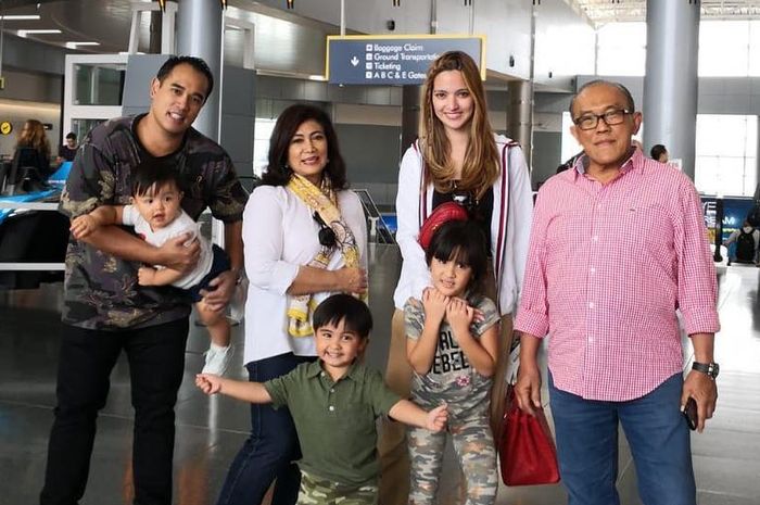 Ardi Bakrie Sempat Heboh Ditagih Gaji Karyawan Yang Tak Kunjung Dibayar Nia Ramadhani Santai Tanggapi Isu Miring Soal Perusahaan Mertua Gue Gak Ikutan Bisnis Keluarga