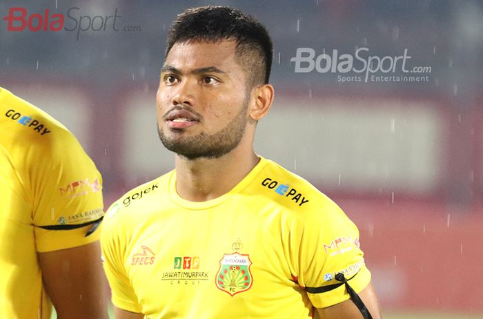 Pemain sayap Bhayangkara FC, Saddil Ramdani, ketika laga menghadapi Persija Jakarta di Stadion PTIK, Melawai, Jakarta Selatan (14/3/2020)