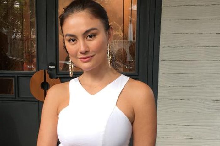 Agnez Mo Raisa Dan Maudy Ayunda Masuk Daftar 100 Wanita Tercantik Di Dunia Semua Halaman Sonora Id