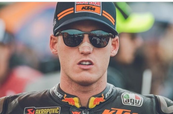 Agen Pol Espargaro membantah kesepakatan dengan Repsol Honda tetapi membenarkan adanya pembicaraan dengan kliennya.