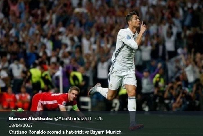Penyerang Real Madrid, Cristiano Ronaldo, melakukan selebrasi seusai menjebol gawang Bayern Muenchen di Santiago Bernabeu, 18 April 2017.
