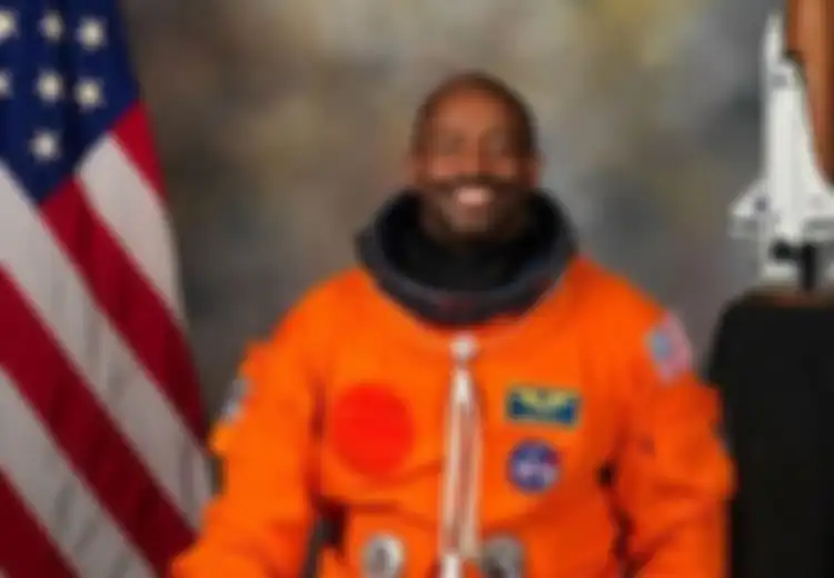 Astronaut NASA Ini Mengaku Pernah Melihat 'Alien' di Luar Angkasa