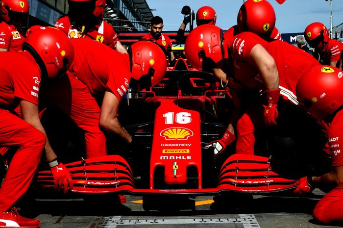 Tim Ferrari mengklarifikasi kabar mereka yang akan keluar dari F1 jika batas anggaran terus dipotong.