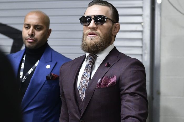 Petarung UFC asal Irlandia Conor McGregor yang menyerukan negaranya untuk lockdown karena virus corona.