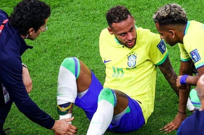 Cidera Neymar dalam laga kontra Siberia Piala Dunia 2022 menuai sorotan karena dalam 3 Piala Dunia terakhir, Neymar selalu terluka.