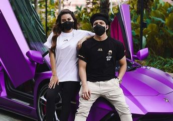 Atta Halilintar Beri Ucapan Selamat pada sang Kekasih Usai Lagu Terbarunya Trending di Youtube, Aurel Hermansyah Balas dengan Kalimat Mesra: Makasih Banyak Calon Suamiku
