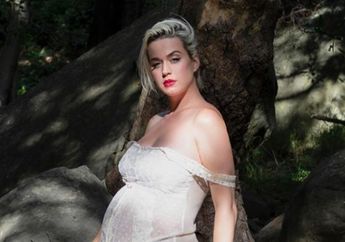 Lagi Hamil Besar, Katy Perry Nekat Tampil Tanpa Busana dalam Video Klip Terbaru, Fans Heboh hingga Jadi Trending Topic Dunia!