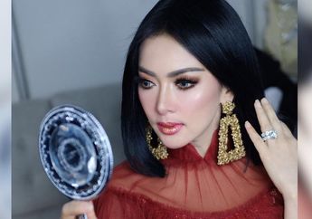Heboh! Ini Foto Jadul Istri Reino Barack Syahrini 7 Tahun Lalu Saat Kenakan Dress Warna-Warni