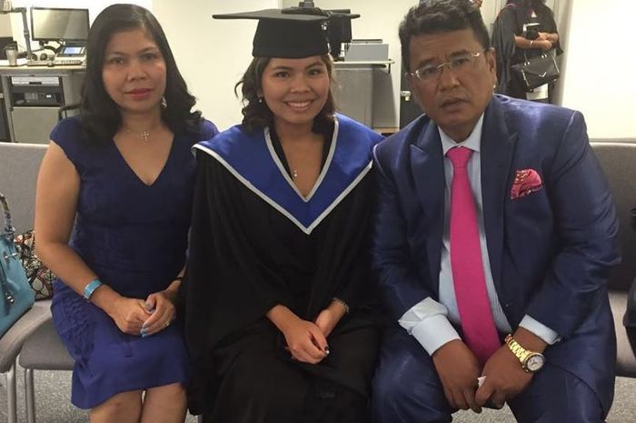 Jadi Lulusan Terbaik Harvard, Ini 5 Potret Anak Gadis Hotman Paris yang Selalu Tampil Fashionable