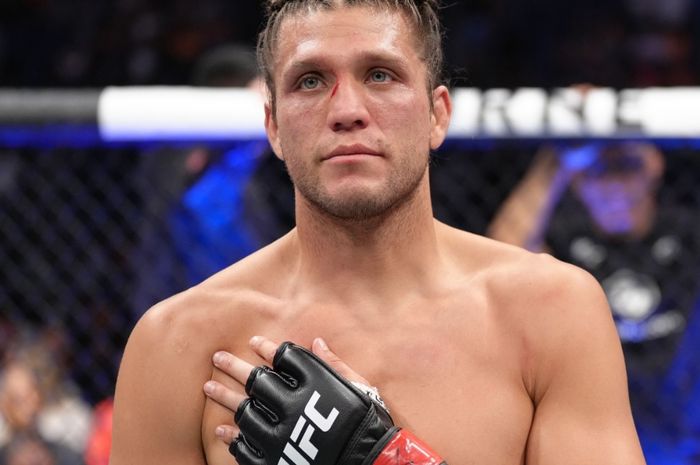 Petarung yang pernah dikalahkan Alexander Volkanovski, Brian Ortega, mengungkapkan niat untuk dilatih Khabib Nurmagomedov