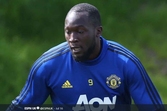 Penyerang Manchester United, Romelu Lukaku, diincar Juventus.