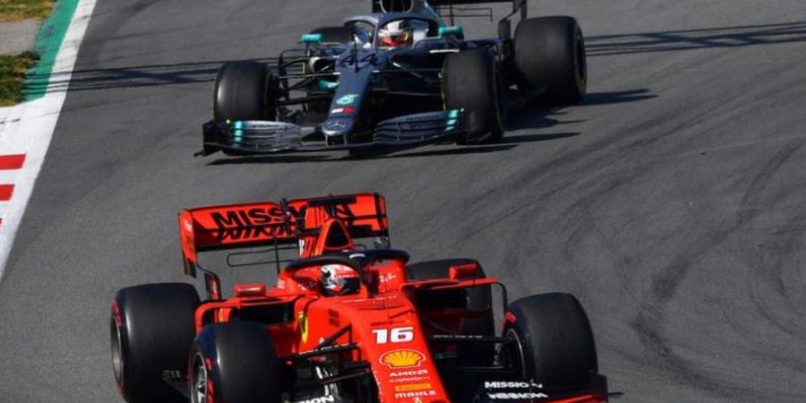 Hamilton Ingatkan Timnya agar Tidak Terlalu Ngotot Kejar Ferrari